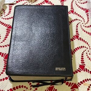 Andrew’s study Bible Nkjv